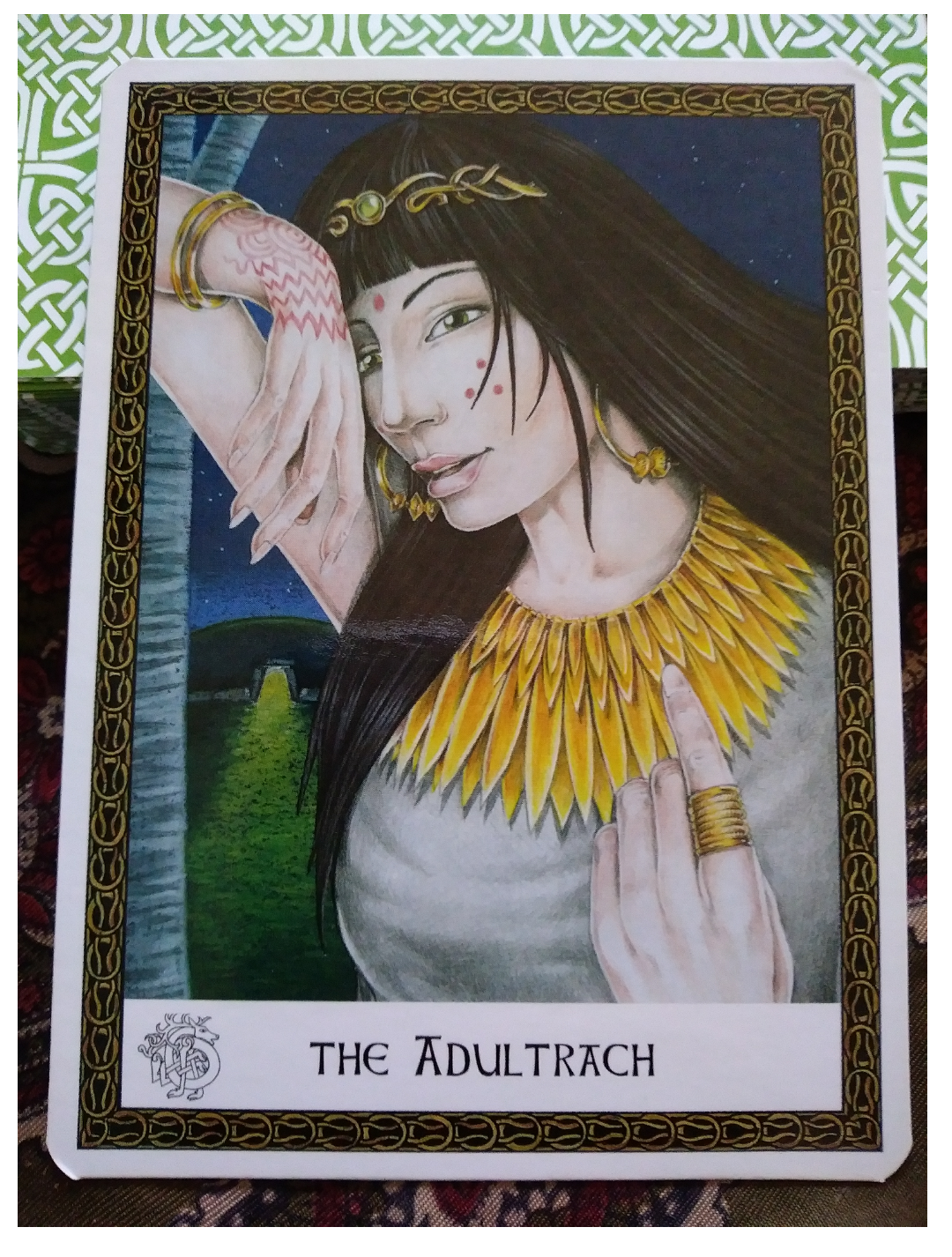 A Message from the Universe - The Adultrach