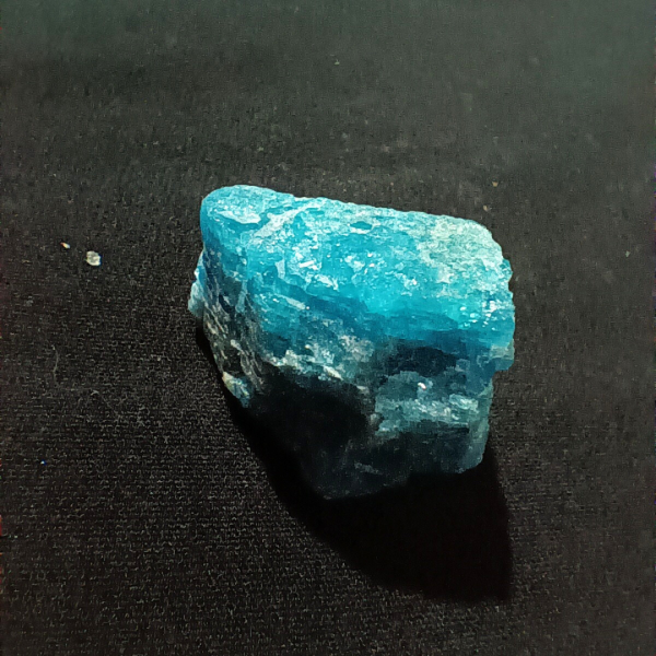 Apatite Healing Crystal, Raw, 1 Stone, black background 2