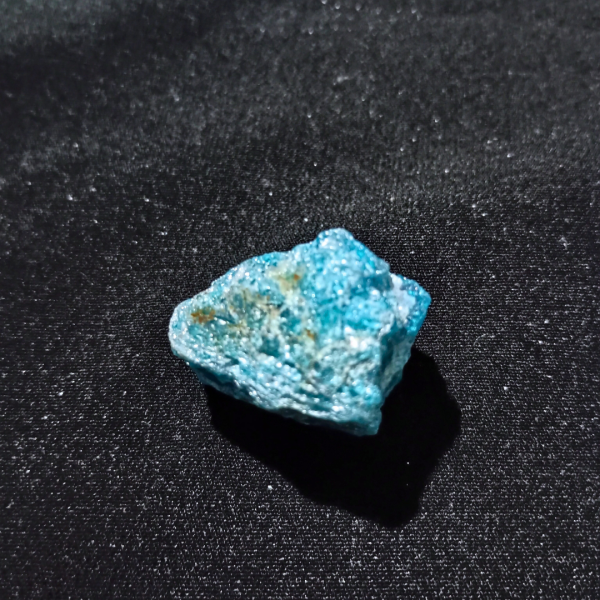 Apatite Healing Crystal, Raw, 1 Stone, black background 3