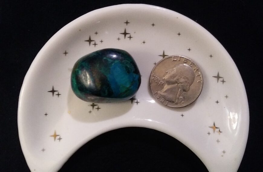 Chrysocolla Healing Crystal, Tumbled