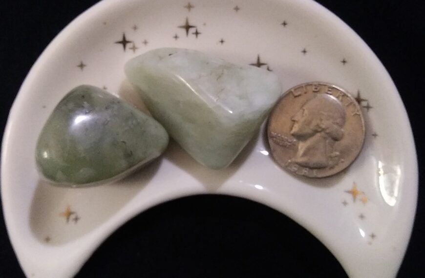 Jade Healing Crystal, Tumbled