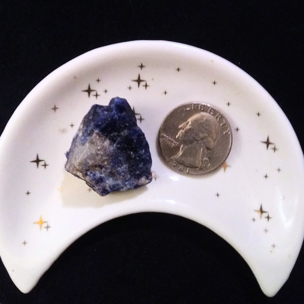 Lapis Lazuli Healing Crystal, Raw, 1 Stone in moon-shaped dish on black background (1)