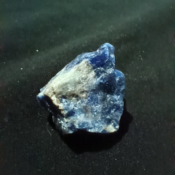 Lapis Lazuli Healing Crystal, Raw, 1 Stone on black background (1)