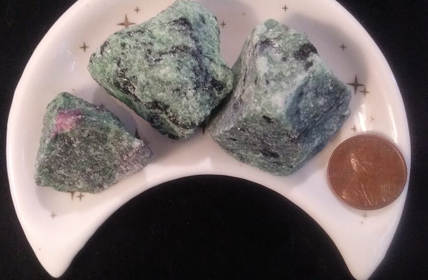 Ruby Zoisite Healing Crystals, Raw