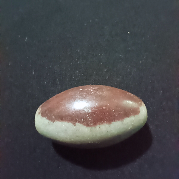 Shiva Lingam Healing Crystal, Tumbled, 1 Stone on black background (2)