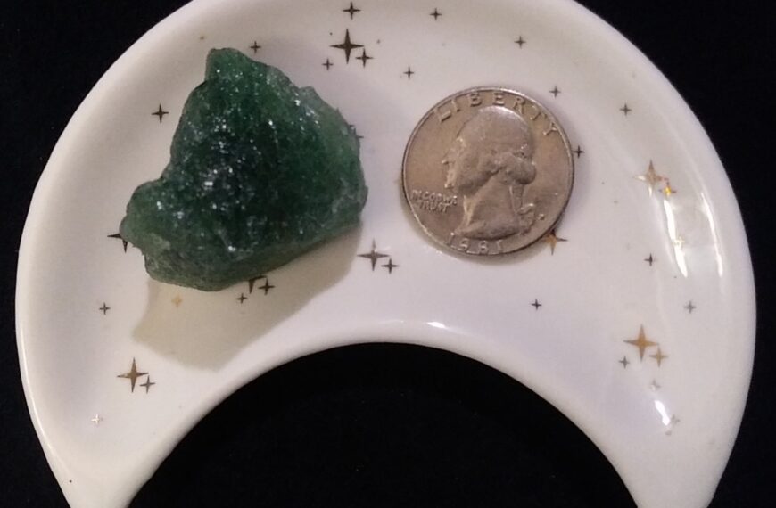 Green Strawberry Quartz Healing Crystal, Raw