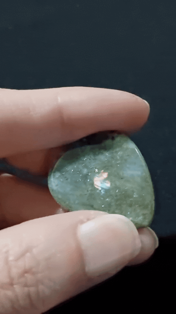 Labradorite Healing Crystal, Guitar Pick, 1 Pick, video clip