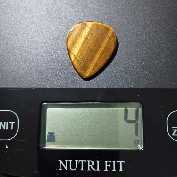 Tigers Eye Healing Crystal, Guitar Pick, 1 Pick, scale 4 grams