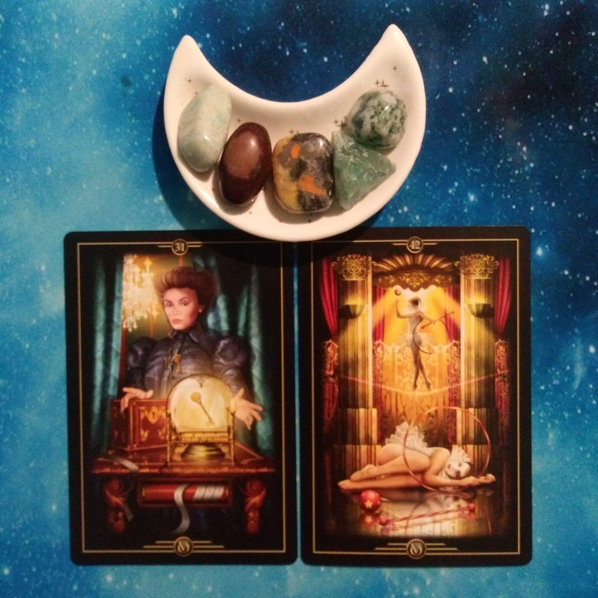 A Message from the Universe ~ The Key To Your Dreams, The Oracle of Visions Cards