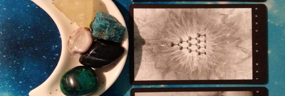 A Message from the Universe ~ Love is in the Air! The Black Tarot