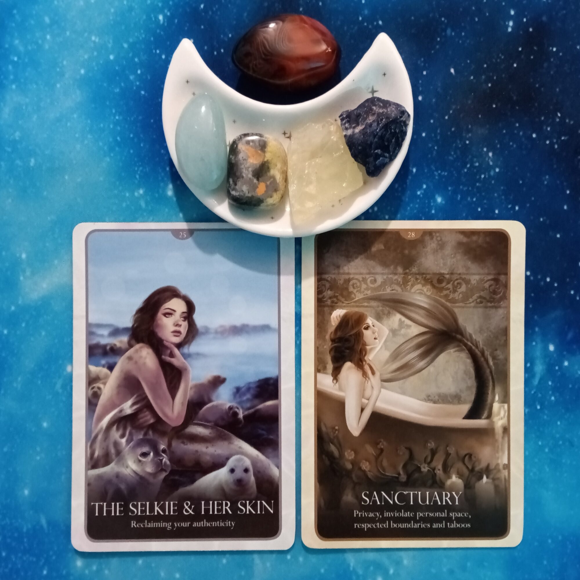 The Importance of Self-Connection ~ A Message From the Universe, Oracle of the Mermaids cards